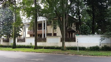 Best Price !! Rumah Pondok Indah Siap Huni Akses Jalan Lebar