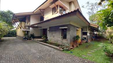 Rumah Duren Tiga Siap Huni Akses Jalan 2 Mobil