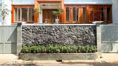 Dijual Rumah Kemang Dalam Modern Tropical House Full Furnish