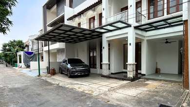 Dijual Cepa ! Rumah Pejaten Siap Huni Jalan 2 Mobil Lebar