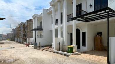 Rumah Brand New Duren Sawit Dalam Cluster Jalan 2 Mobil