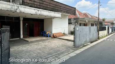 Dijual Rumah Hitung Tanah Setiabudi Turun Harga!! Lokasi Strategis