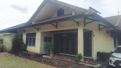 Dijual Cepat ! Rumah Jatibening Luas Cocok Untuk Cluster Jalan 2 Mobil