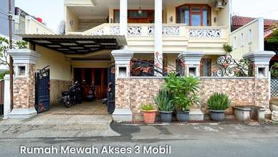 Rumah Tebet Mewah 2 Lantai Akses Jalan 3 Mobil