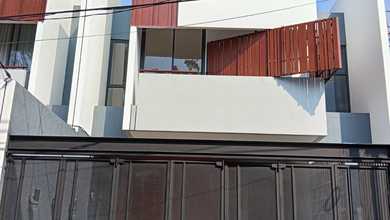 Rumah Siap Huni, Lokasi Ok, Duren Sawit Jakarta Timur SHM