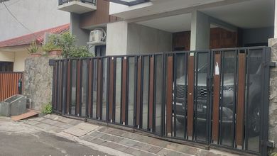 Dijual Rumah Siap Huni Suasana Komplek Lokasi Ok