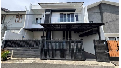 Dijual Rumah Siap Huni Suasana Komplek Lokasi Ok