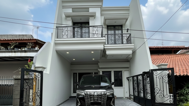 Rumah Bagus Dekat Jalan Pemuda Rawamangun. Lokasi Tenang