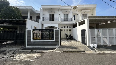 Rumah Siap Huni Akses 2 Mobil Lebar Lokasi Strategis Dekat Area Perkantoran