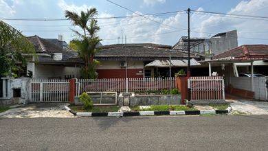 Jual Cepat Rumah Elit area Kalibata, Jakarta Selatan, Luas 320 m2