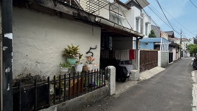 Rumah Hitung Tanah Lokasi Tenang Walking Distance to EcoPark