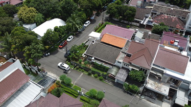 Rumah Lama Dibelah (10 m x 20 m) Komplek Premium Pancoran