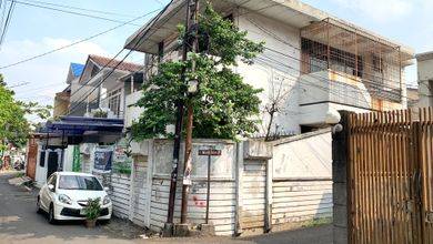 Jual Rumah Siap Huni area Cawang, Jakarta Timur, Luas 179 m2