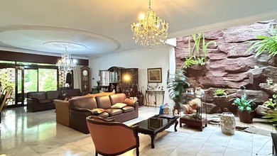 Rumah Di Komplek Premium Otista Lt 626. Lingkungan Asri. Strategis 