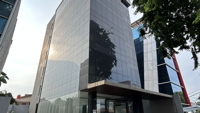 Gedung Brand New 6 Lantai + Basement | Dekat Kemang