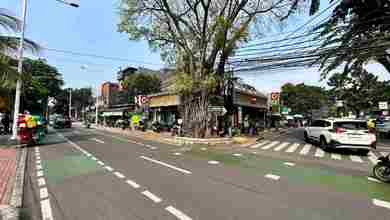 Rumah Hitung Tanah Area Komersial Tebet Harga Dibawah NJOP Jarang Ada Good Invest 