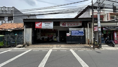 Rumah + Bengkel Di Kepu Senen Daerah Bisnis Ramai Harga NJOP Good Invest 