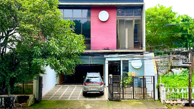 Gedung 4 Lantai di Benhil Siap Huni Cocok untuk Kantor / Kost Eksklusif