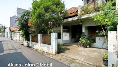 Dijual Rumah Hitungan Tanah Jl 2 Mobil Tebet Timur