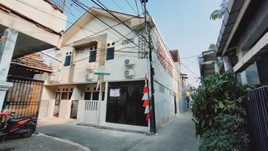 Dijual Rumah Kost 16 Kamar Tebet Timur
