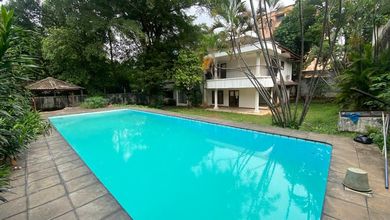 Rumah Cocok Hunian, Bisnis F&B, Kantor, Strategis Kemang Jakarta