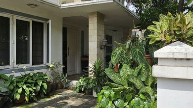 Rumah, 2 Lantai, SHM, di Kebayoran Baru,