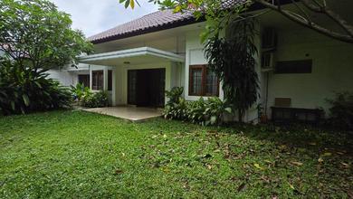 Rumah 579 M2 SHM di Kebayoran Baru Jakarta Selatan