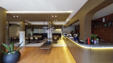 Ruang-usaha F & B 666 M² Furnished Shm di Antasari