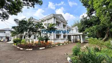 Tanah Dibawah Njop Luas 9915.0 M2 Investasi Di Kemang 