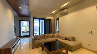 Rumah Modern Minimalis Mewah Siap Huni Strategis Cilandak Jaksel