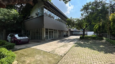 Rumah Eksklusif Luas 1017 m2, di Kebayoran Baru, Jakarta Selatan