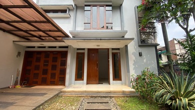 Rumah Dalam Compound Strategis Lebak Bulus Jakarta Selatan