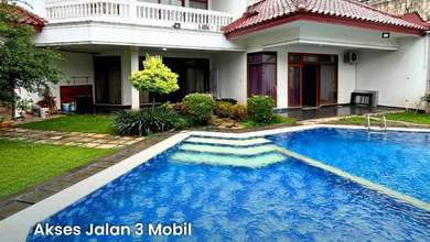 Siap Huni, Rumah, 2 Lantai, SHM, Bebas Banjir,