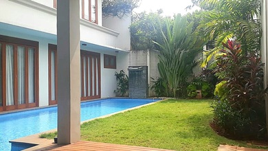 Rumah. Mewah. Siap. Huni. Kemang. Jakarta. Selatan