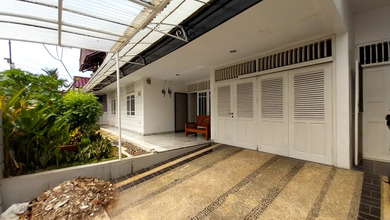 Rumah Kontrakan SHM di Pondok Indah