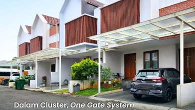 Rumah, 2 Lantai, SHM, di Pejaten,