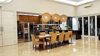 Rumah Mewah 1630 M2 SHM di Jagakarsa Jakarta Selatan