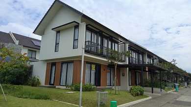 Rumah Bagus SHM di Kota Baru Parahyangan