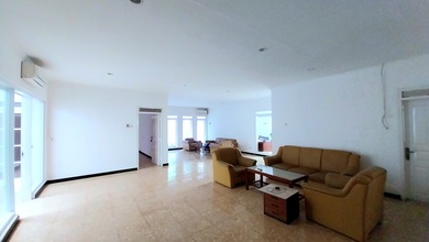 Rumah Sewa Bagus Siap Huni Shm Di Kebayoran Baru