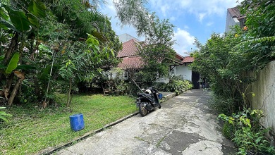 Rumah, 1,5 Lantai, SHM, di Kebayoran Baru,