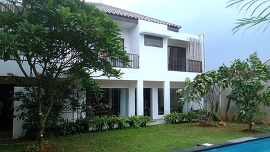 Rumah SHM Bagus di Cilandak