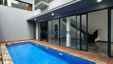 Rumah, 2 Lantai, SHM, di Cilandak,