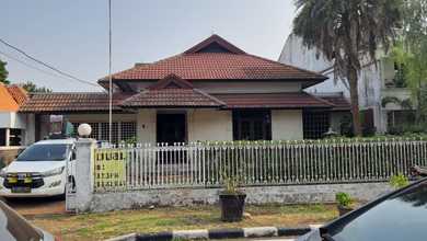 Dijual Rumah Lama Dikawasan Menteng Lokasi Dekat Jl Cikditiro