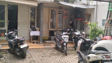 Dijual Rumah Itung Tanah Saja Strategis Dekat Kokas Lokasi Jl Dr Saharjo Tebet