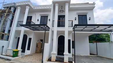 Dijual Rumah Dalam Cluster Akses Jalan Raya Lokasi Pondok Bambu