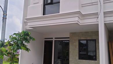 Dijual Rumah Dalam Cluster Strategis Akses 2Mobil Lokasi Dekat Buncit Raya Pejaten Barat