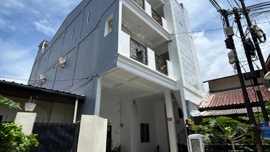Jual Kost Baru 25 Kamar Lokasi Strategis Langsung Cuan