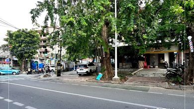 Ini Murah! Ruko 3 Lantai Siap Pakai Posisi Hook Jalan Raya Ramaii