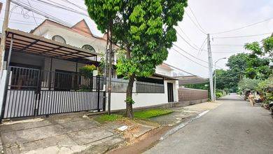 Jual Cepat Rumah Mewah area Tebet, Jakarta Selatan, Luas 300 m2