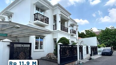 Rumah Mewah 365m² Jual Cepat Nego Sampai Deal